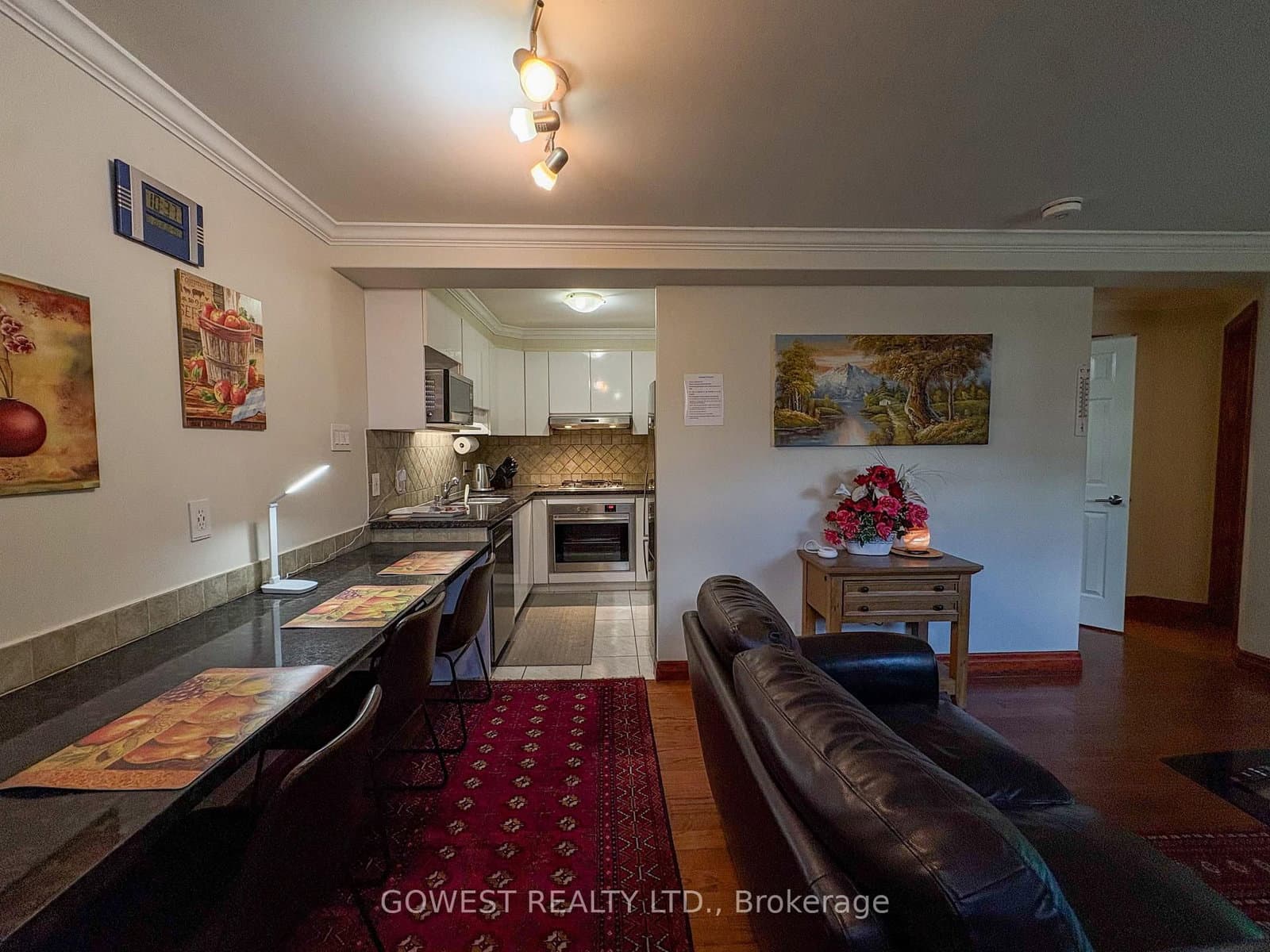 20 Glen Gordon Road, Unit 4 - Image 1