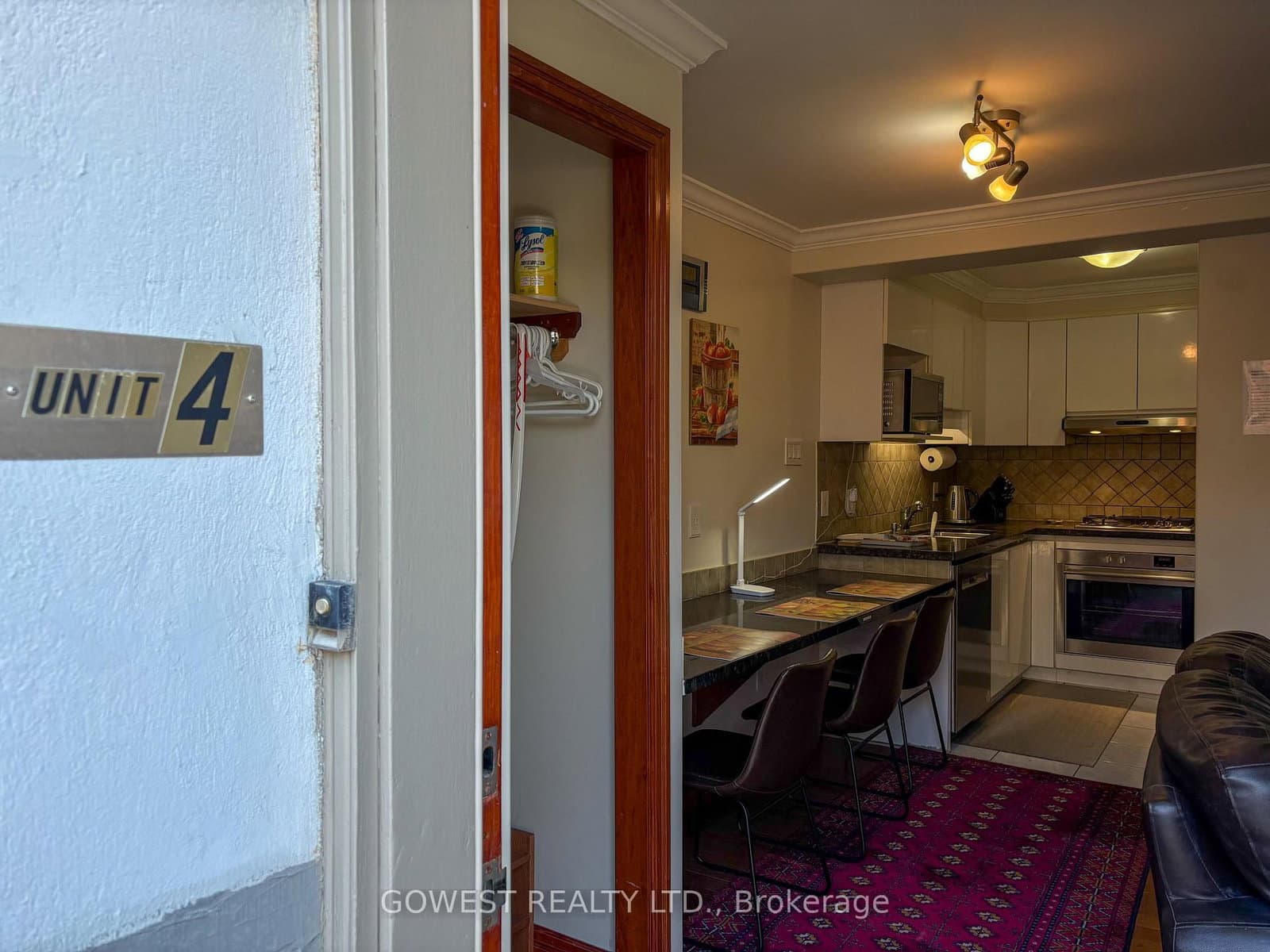 20 Glen Gordon Road, Unit 4 - Image 2