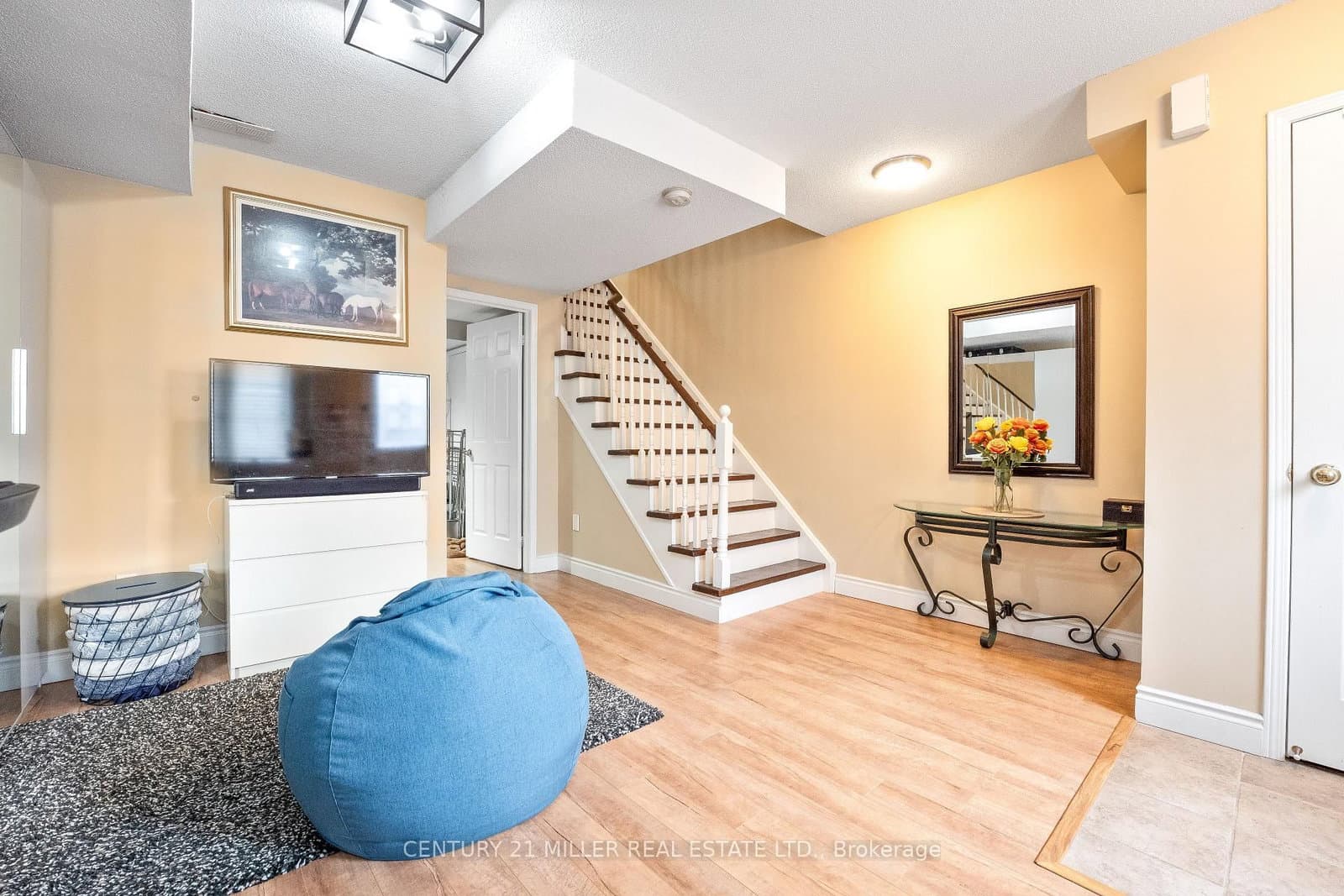 59 Jim Baird Mews - Image 3