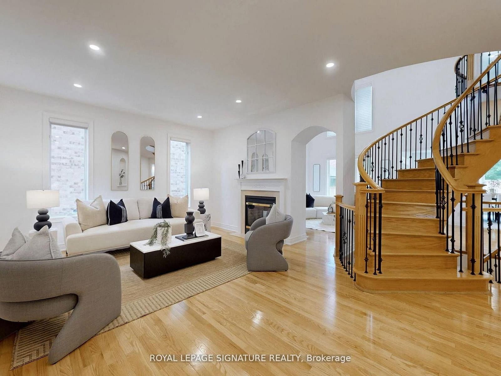 2238 Lyndhurst Drive - Image 6