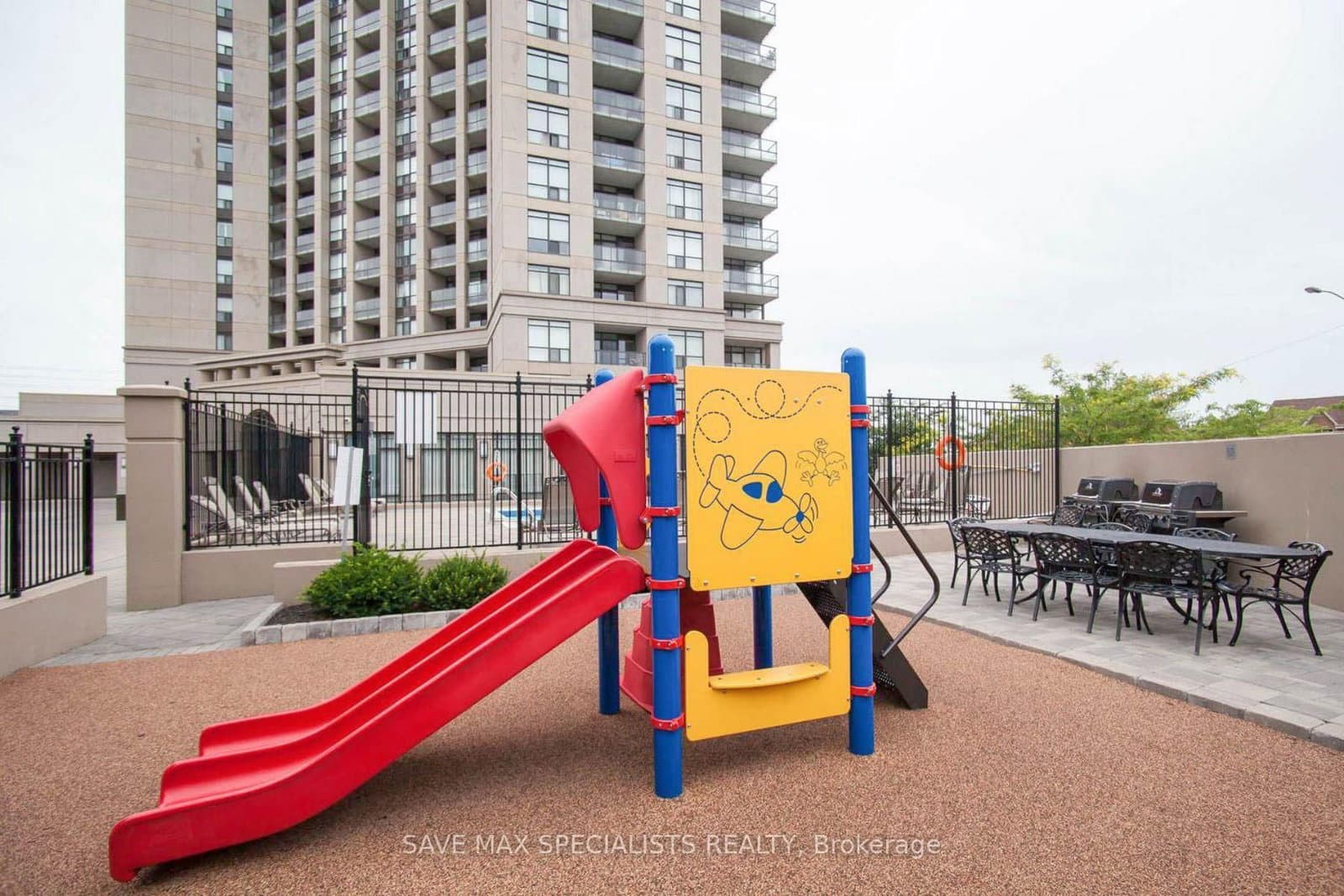 220 Forum Drive, Unit 1809 - Image 4