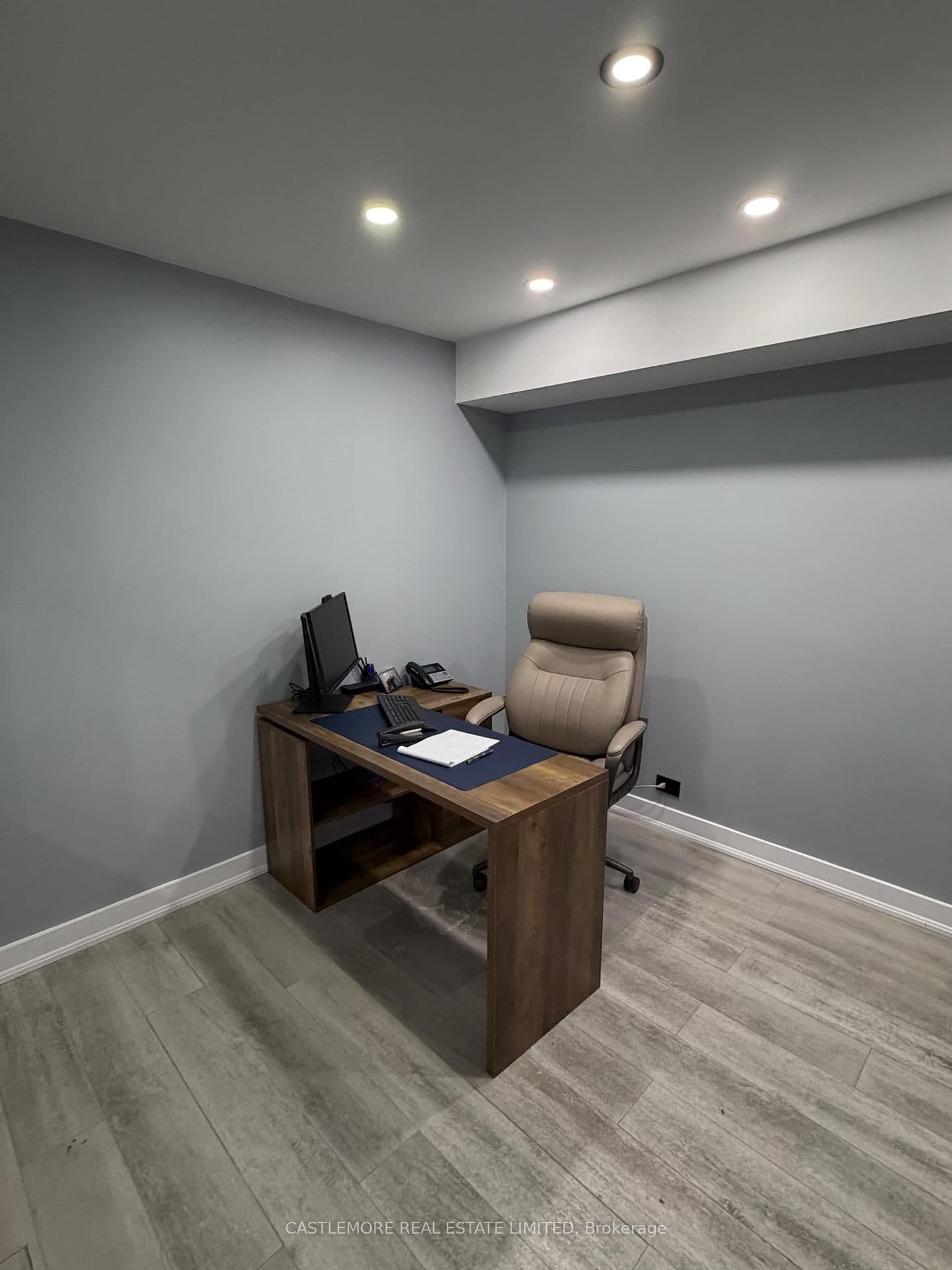 925 Lakeshore Road - Image 5