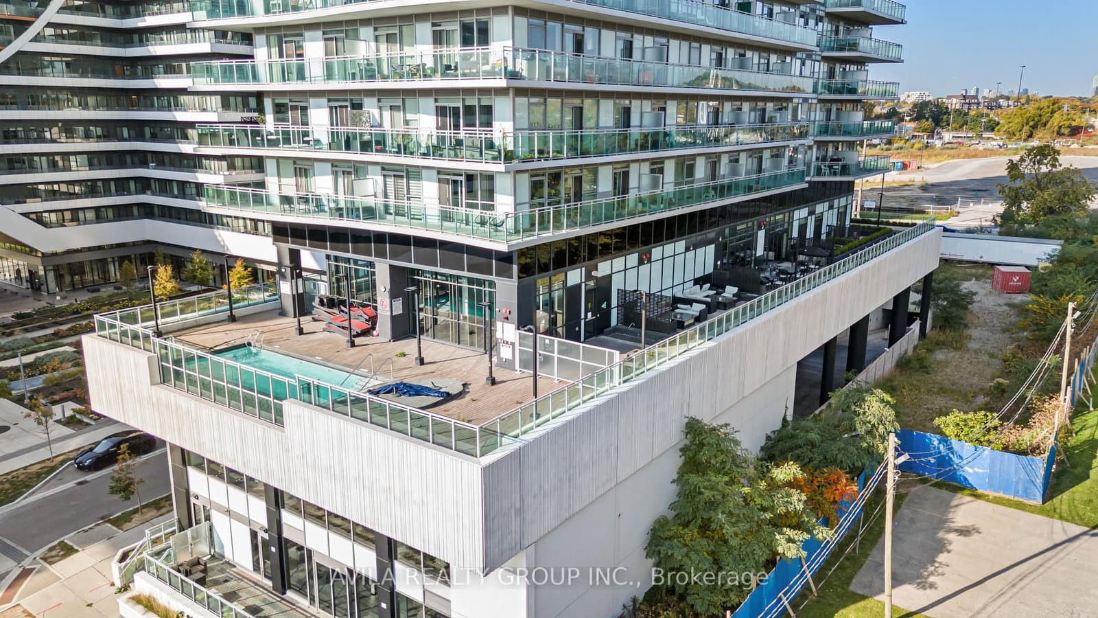 33 Shore Breeze Drive S, Unit 1707 - Image 4