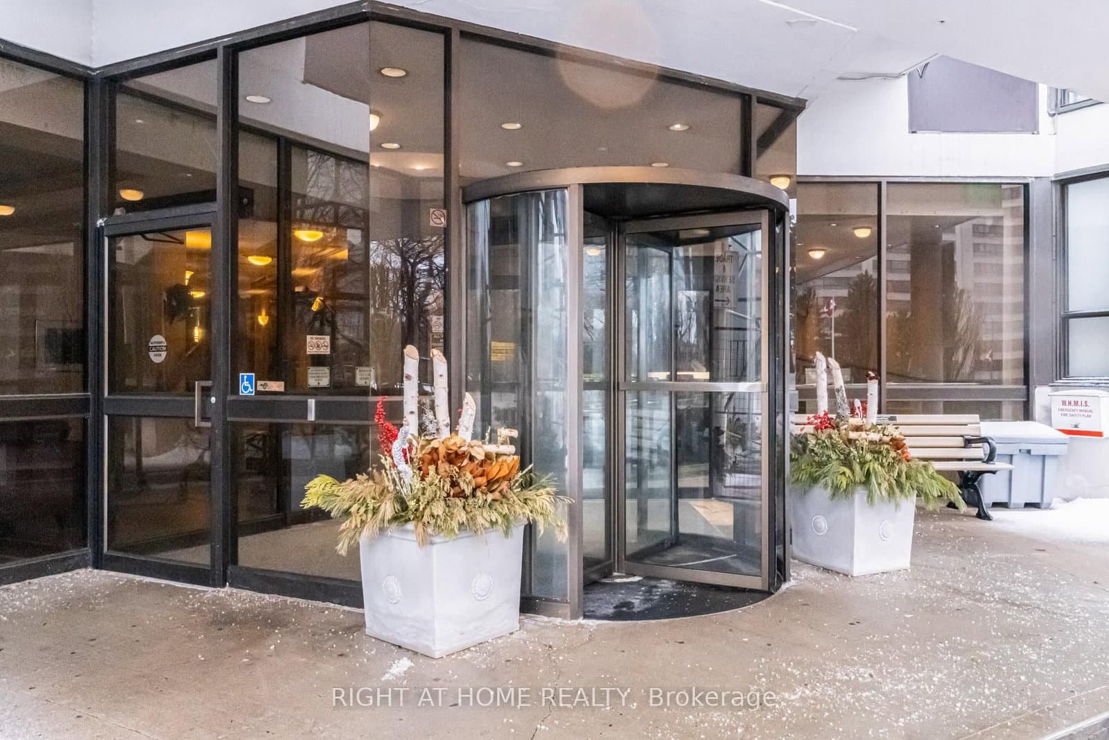 1333 Bloor Street, Unit 606 - Image 5