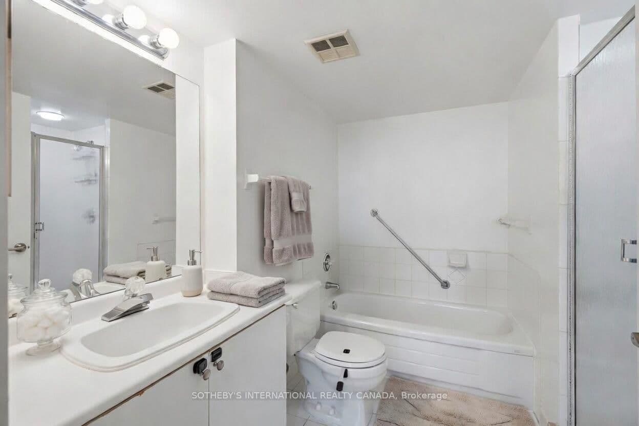 75 King Street E, Unit 1709 - Image 5