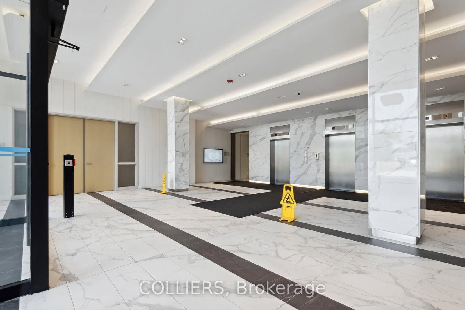 295 The West Mall, Unit 402 - Image 5