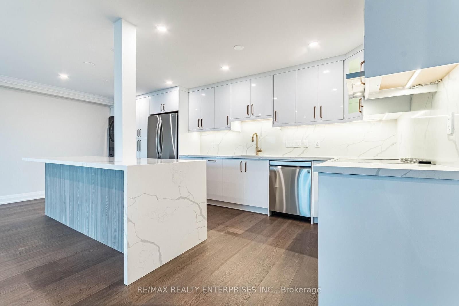 50 Elm Drive E, Unit 605 - Image 1