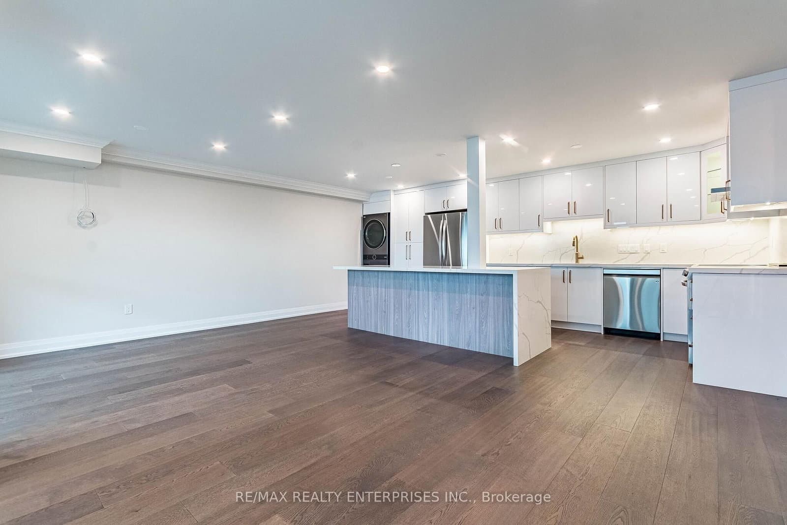 50 Elm Drive E, Unit 605 - Image 3