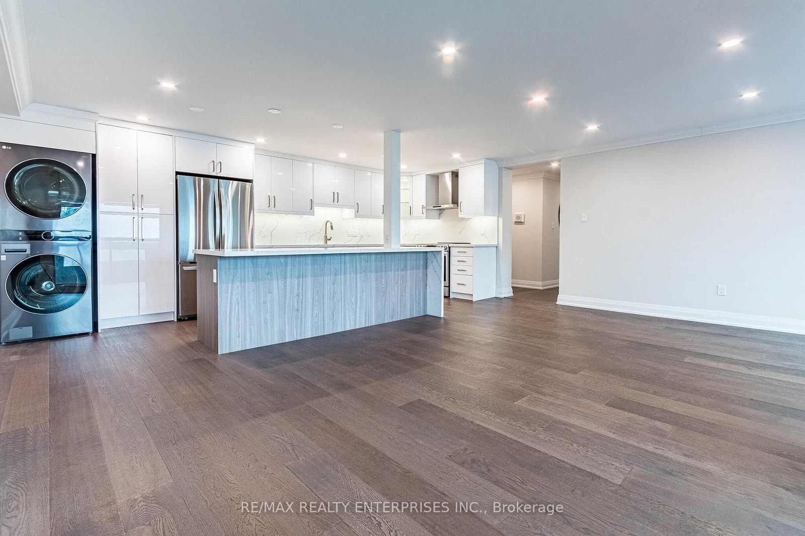 50 Elm Drive E, Unit 605 - Image 4