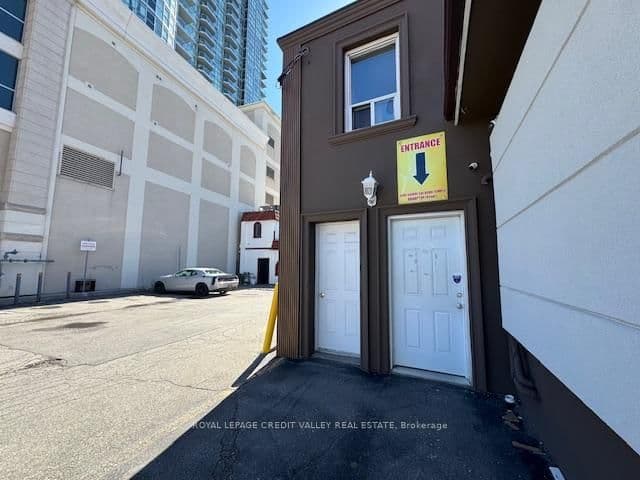 23 George Street N - Image 5