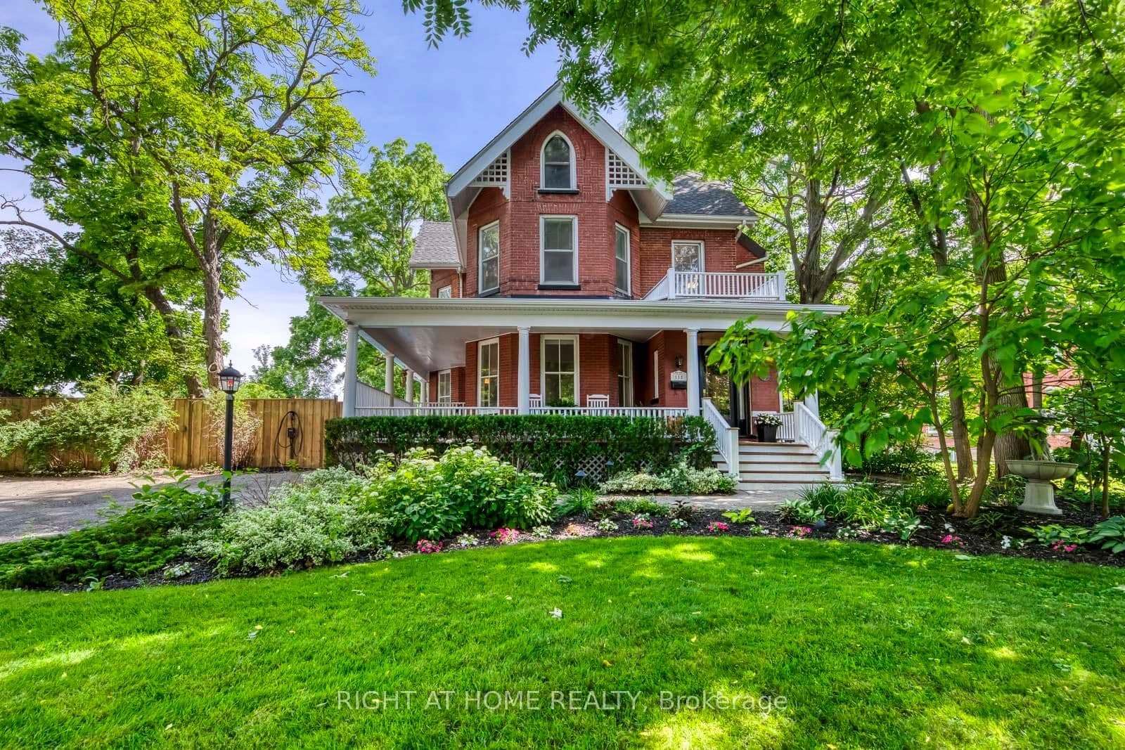 118 Main Street S - Image 1