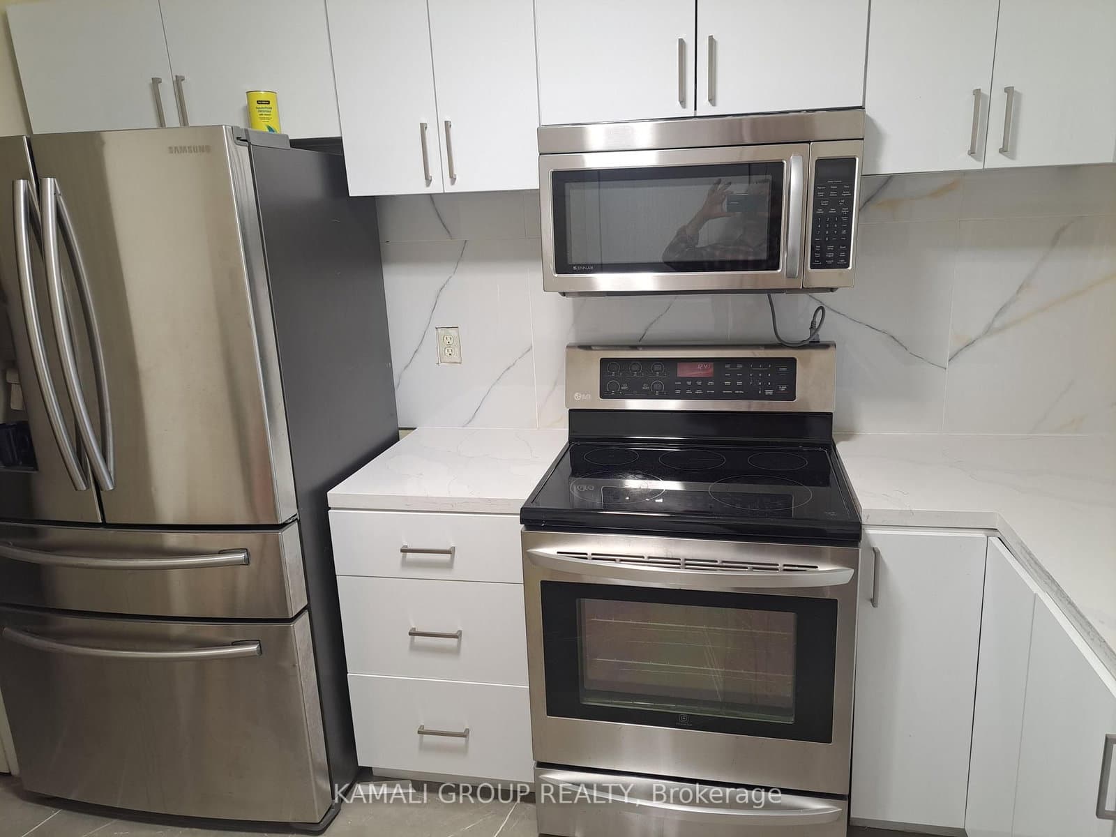 4645 Jane Street, Unit 727 - Image 4