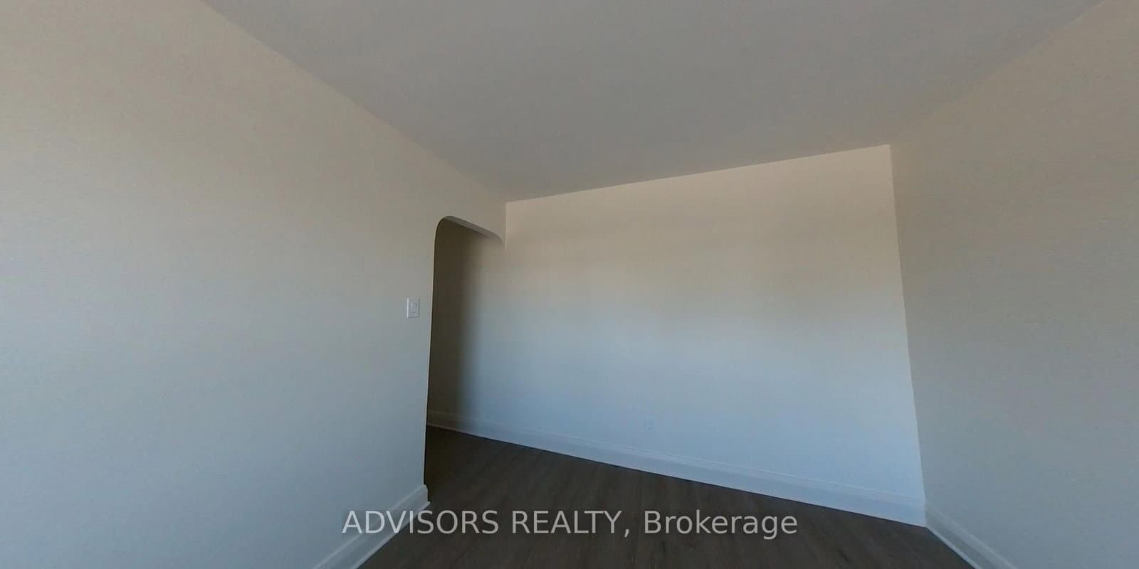 3717 Lakeshore Boulevard W, Unit 1 - Image 3