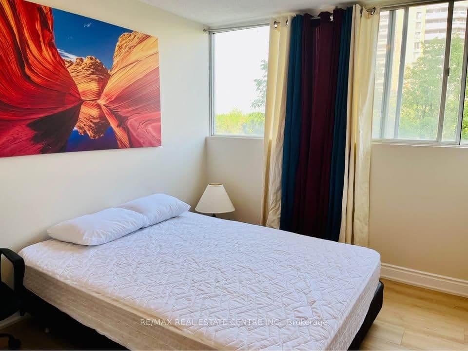 3700 Kaneff Crescent, Unit 501 - Image 5