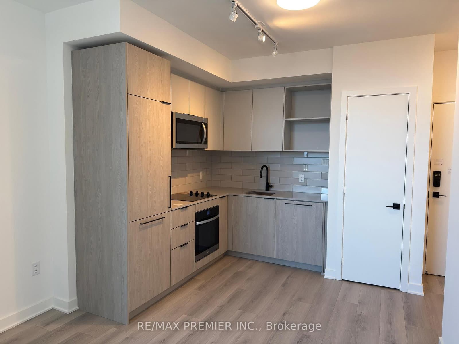 1185 Dupont Street, Unit 803 - Image 6