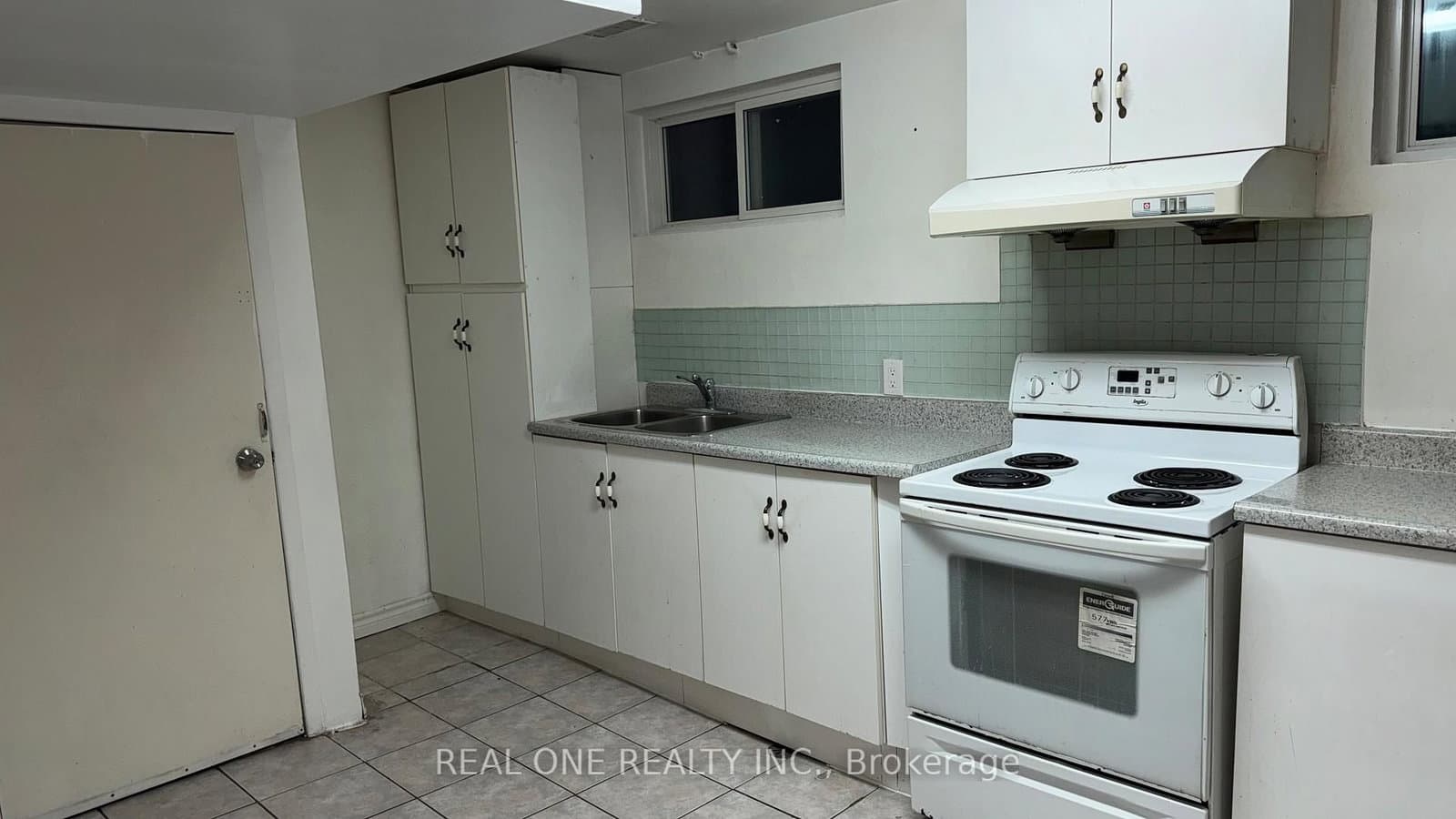 3622 Molly Avenue - Image 2