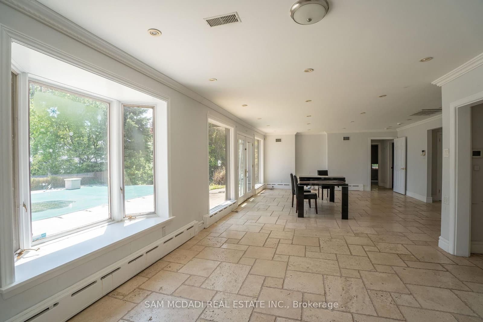 1588 Watersedge Road - Image 5