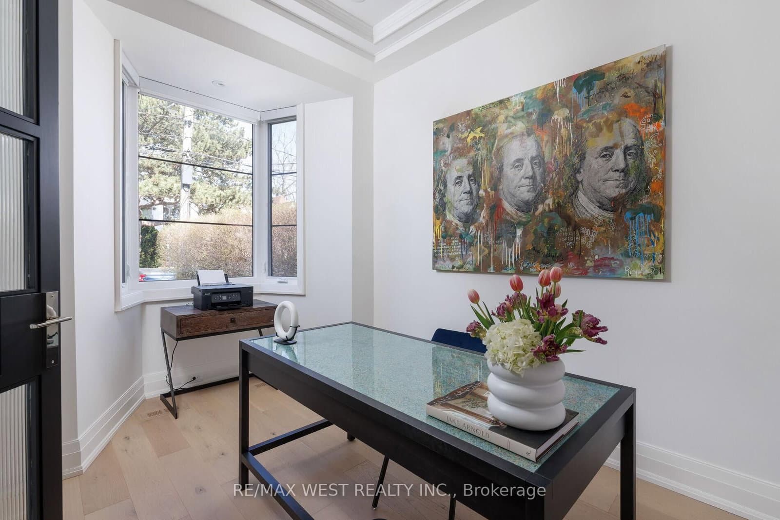 64 Thompson Avenue - Image 4