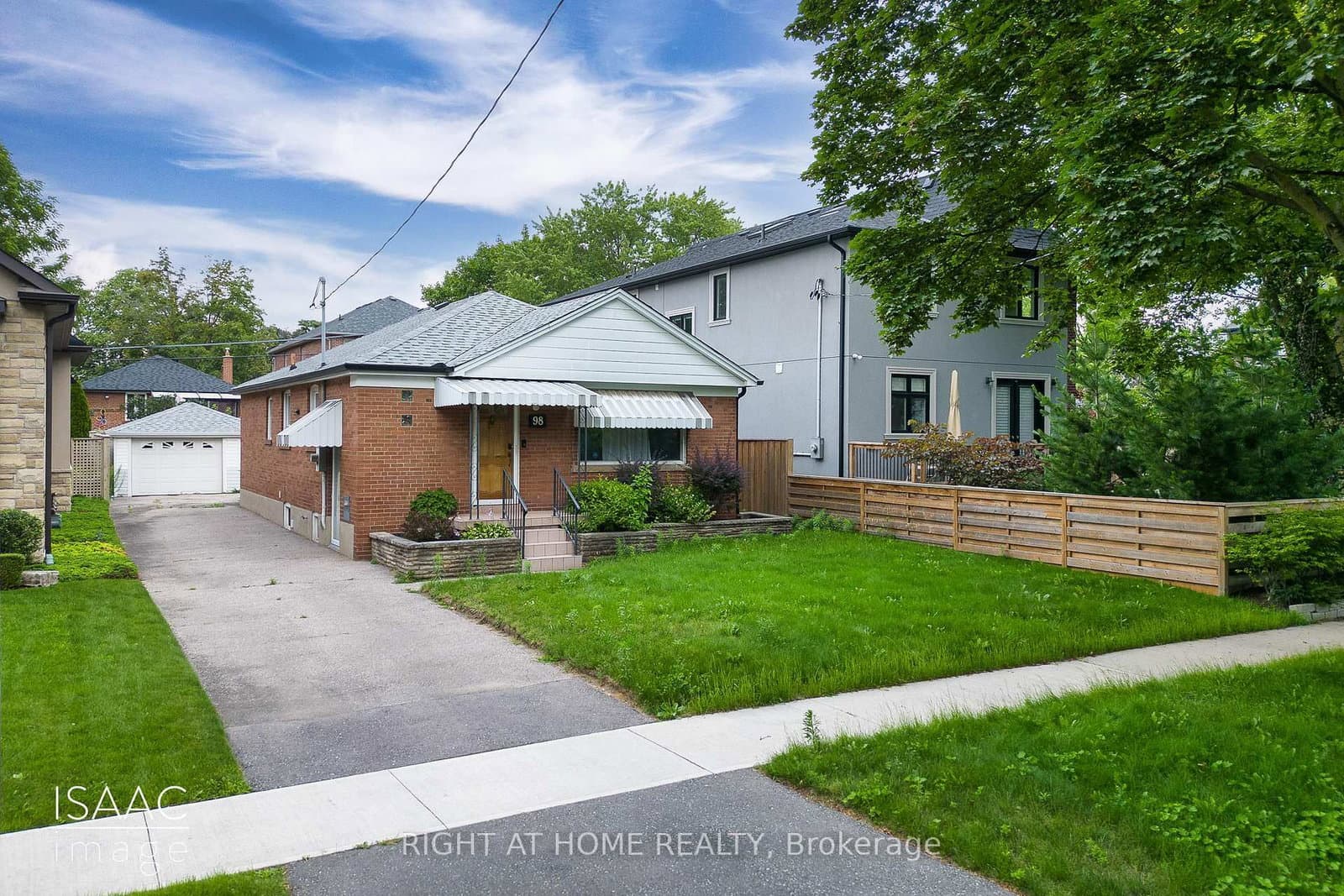 98 Yorkview Drive - Image 1