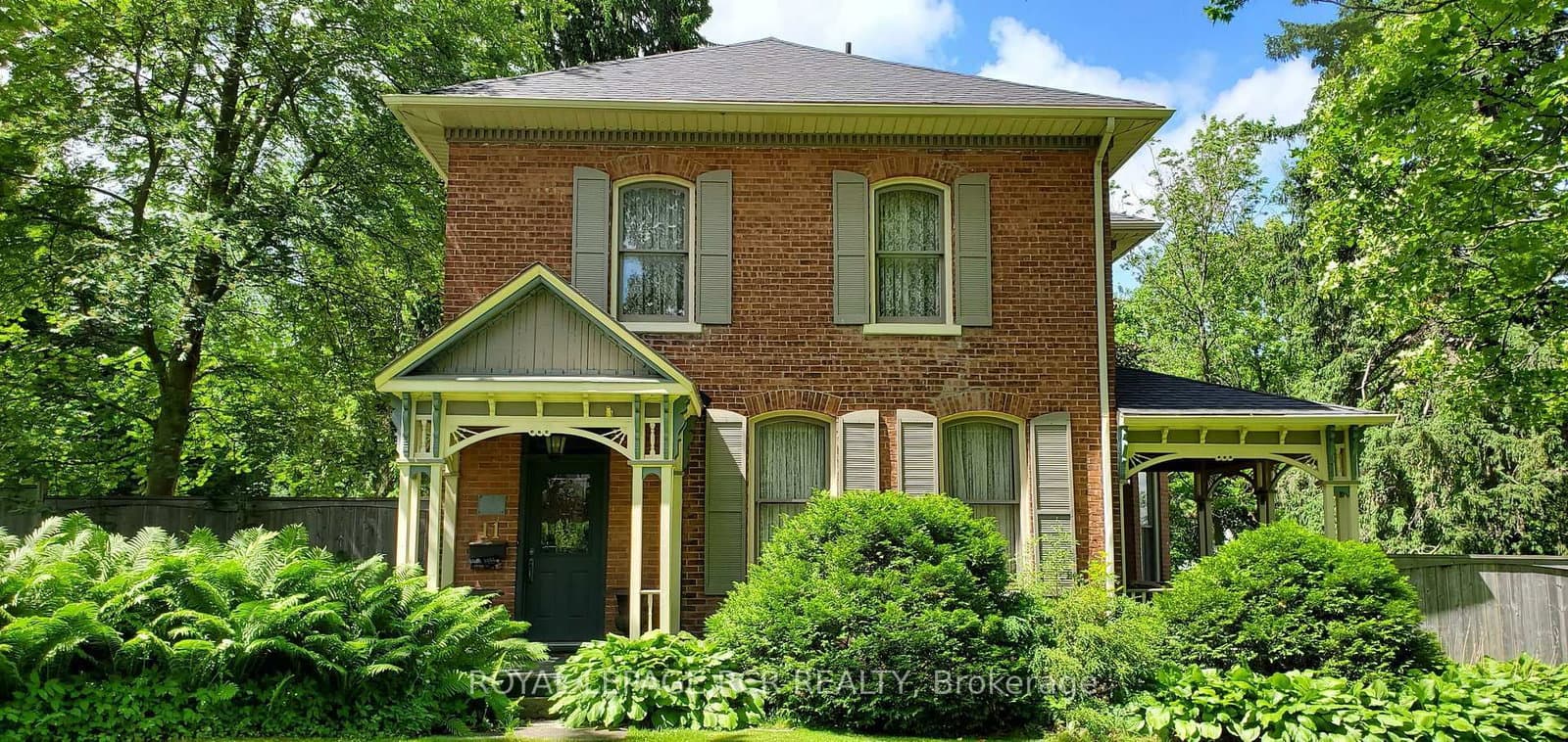 11 Third Avenue - Image 1