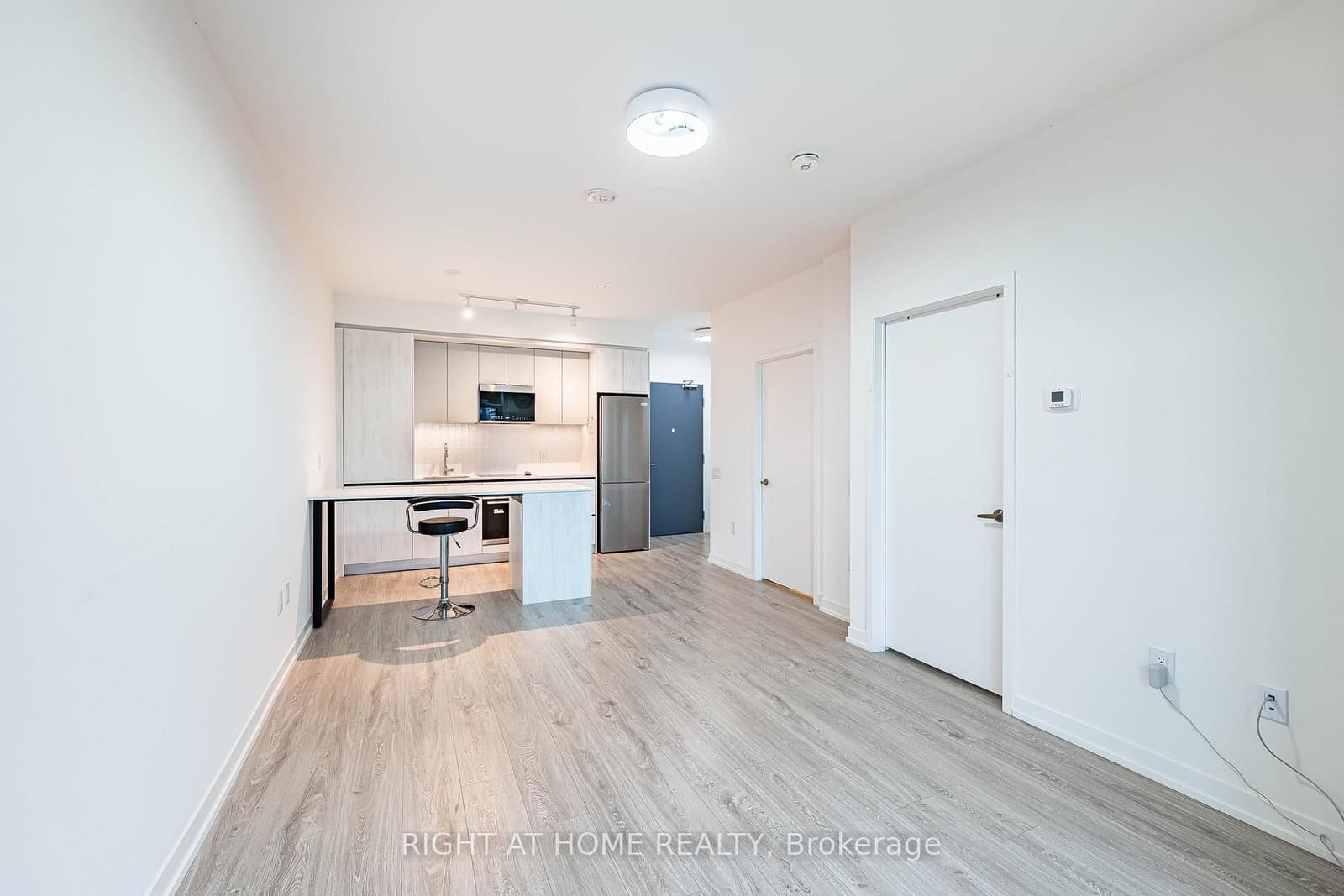 2485 Eglinton Avenue W, Unit 418 - Image 5