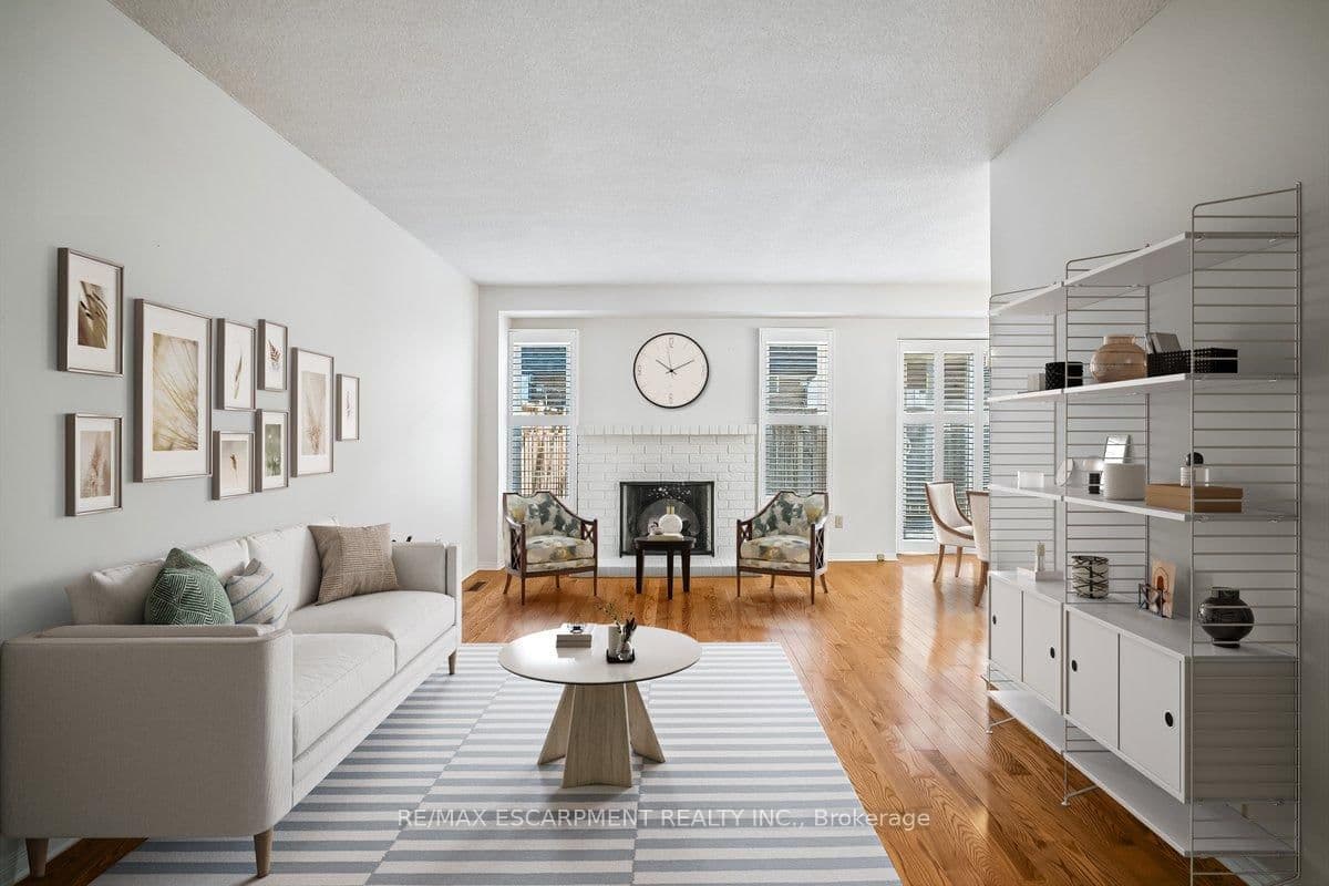 5255 Lakeshore Road, Unit 30 - Image 5