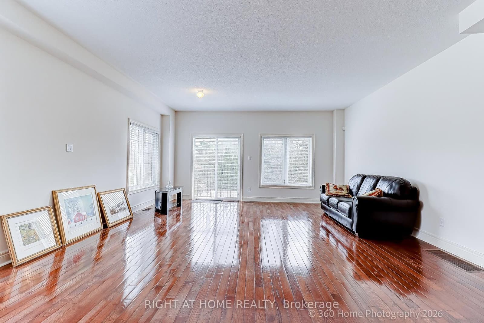 1130 Cawthra Road, Unit 2 - Image 2