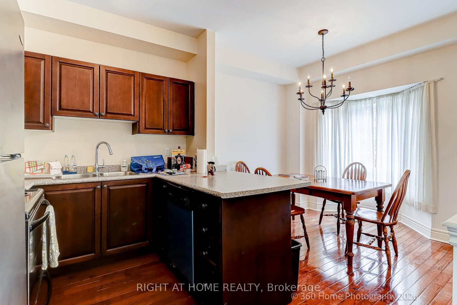 1130 Cawthra Road, Unit 2 - Image 5