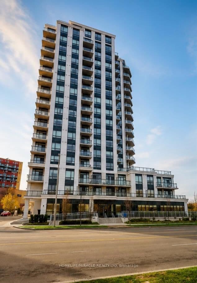 #1512 - 840 Queens Plate Drive