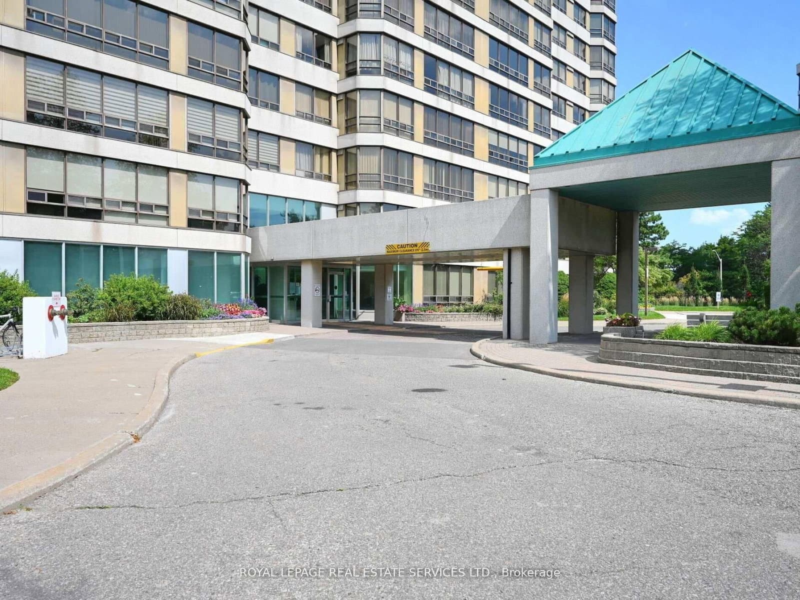 310 Mill Street S, Unit 512 - Image 2