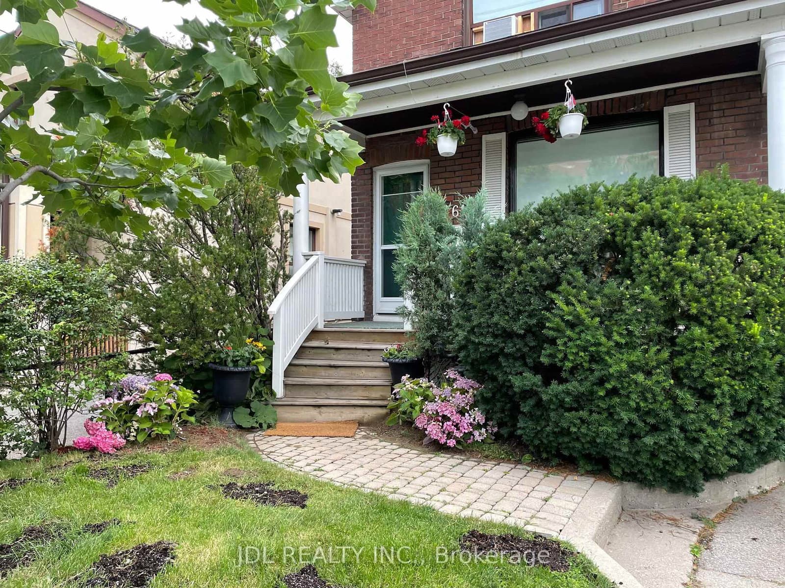 61 Guestville Avenue - Image 1
