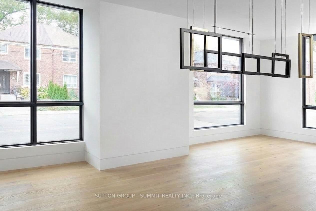 218 Jane Street, Unit Main Floor - Image 4