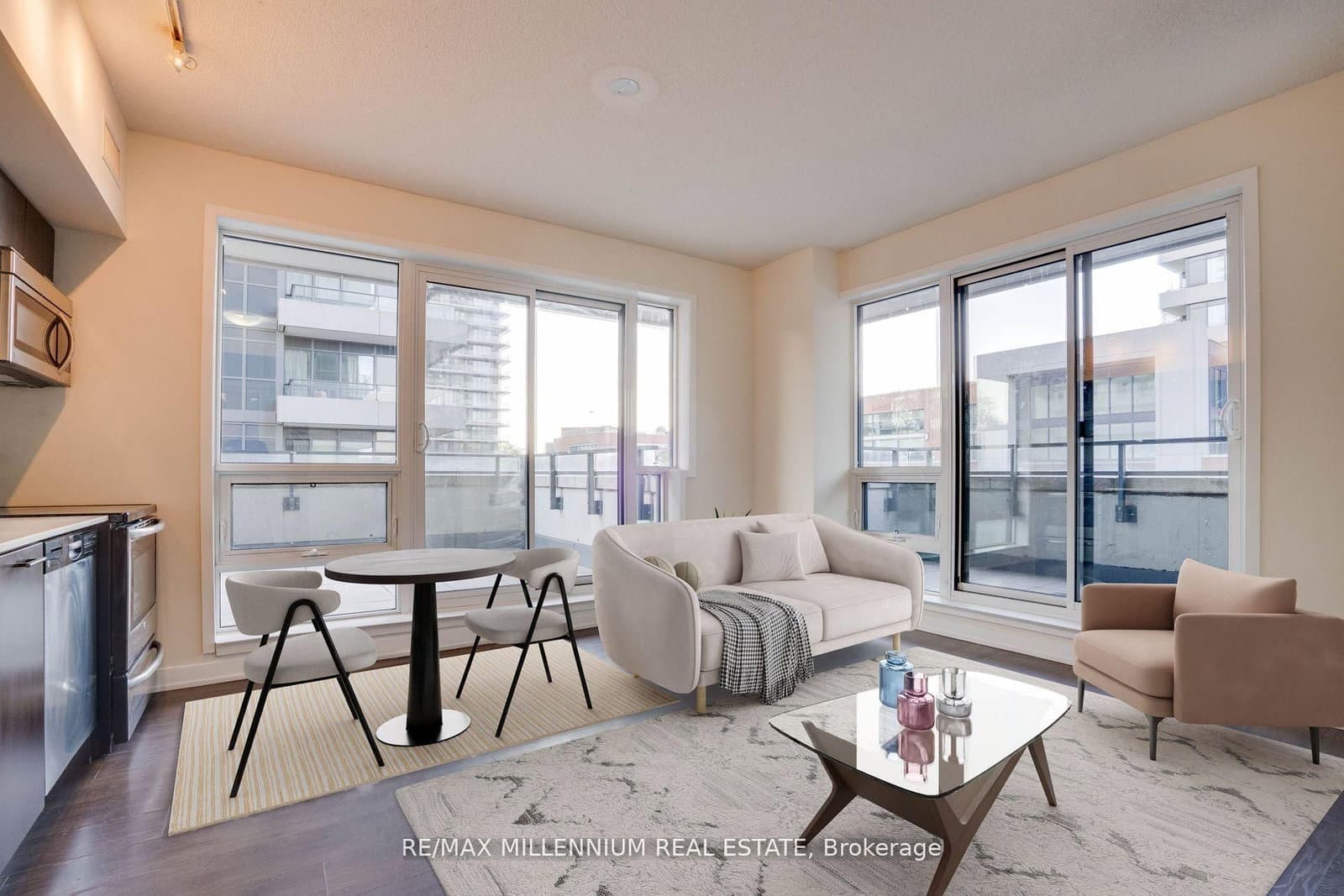 2212 Lake Shore Boulevard W, Unit 308 - Image 4