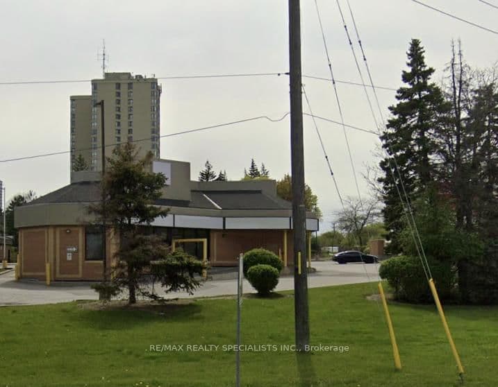 16 Lisa Street - Image 2