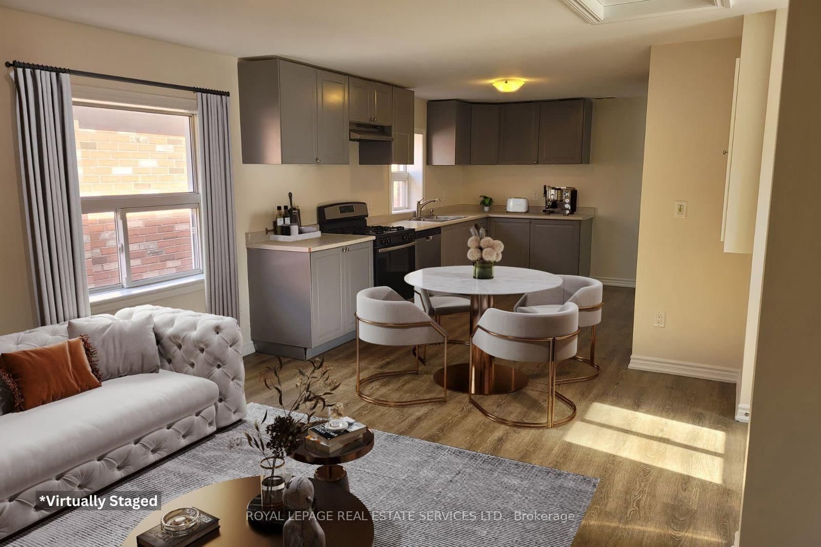 11 Dennis Avenue - Image 4