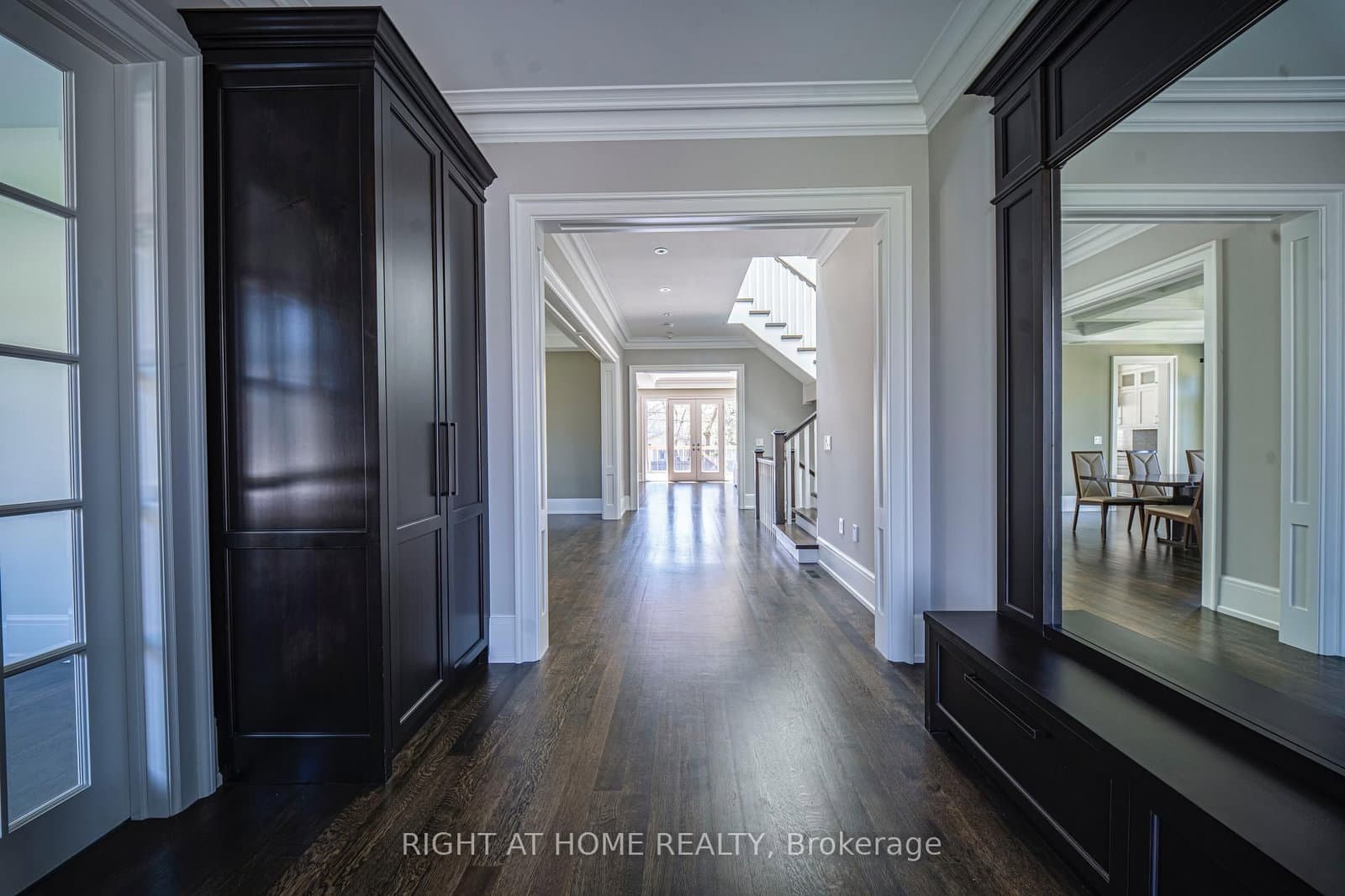 2 Finchley Road - Image 5