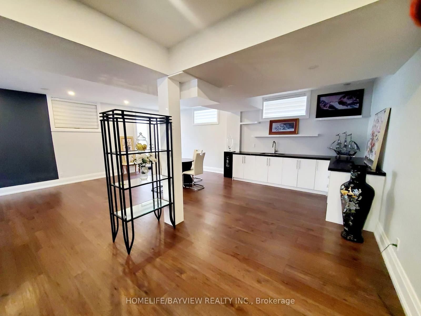 11 walnut Crescent, Unit lower level - Image 4