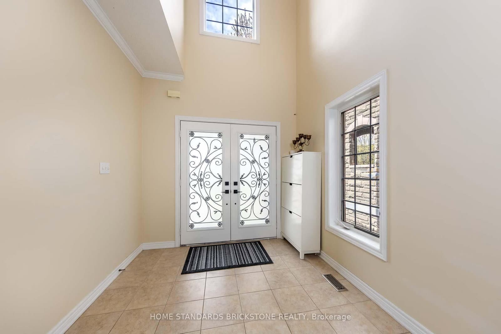 2445 Felhaber Crescent - Image 4