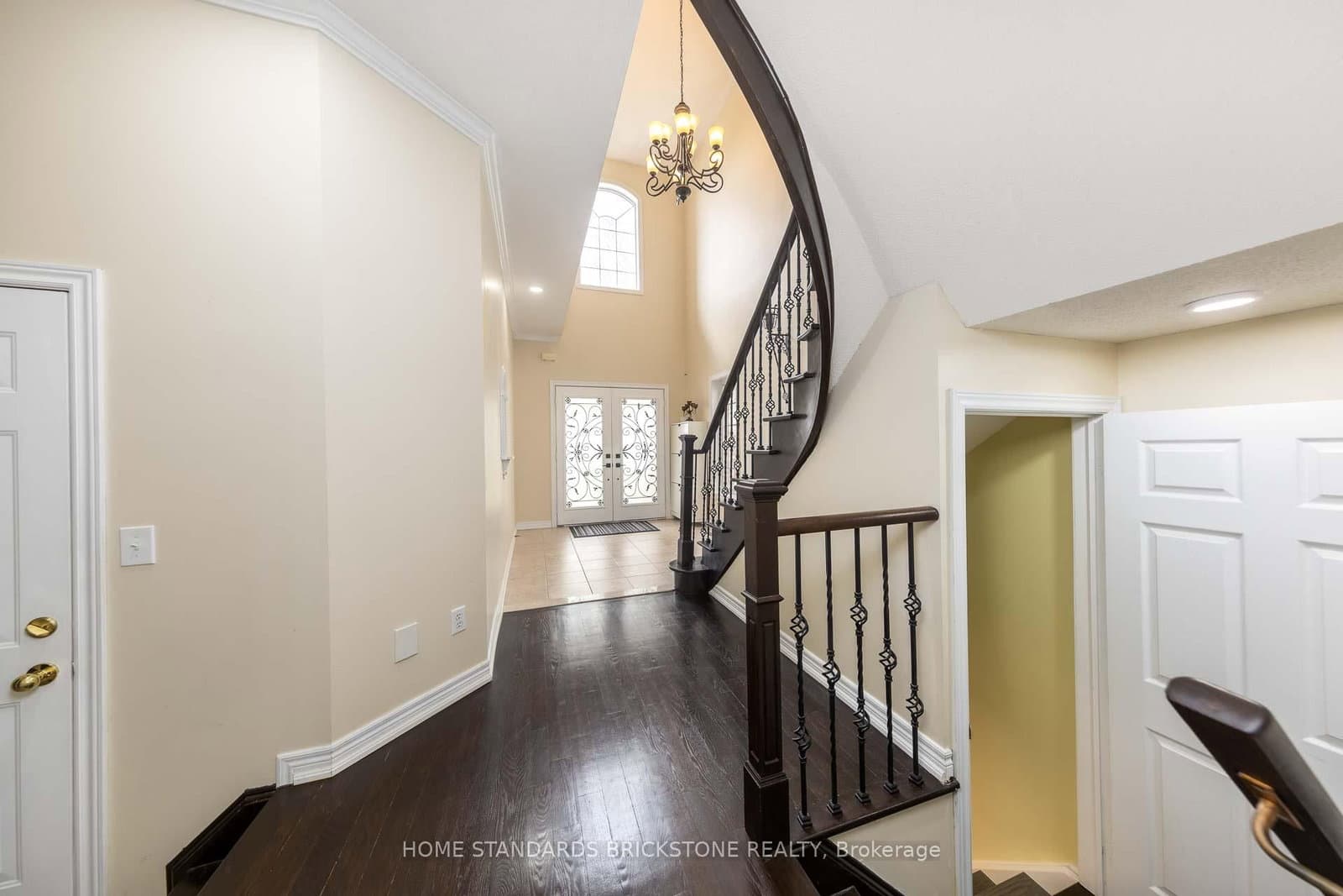 2445 Felhaber Crescent - Image 6