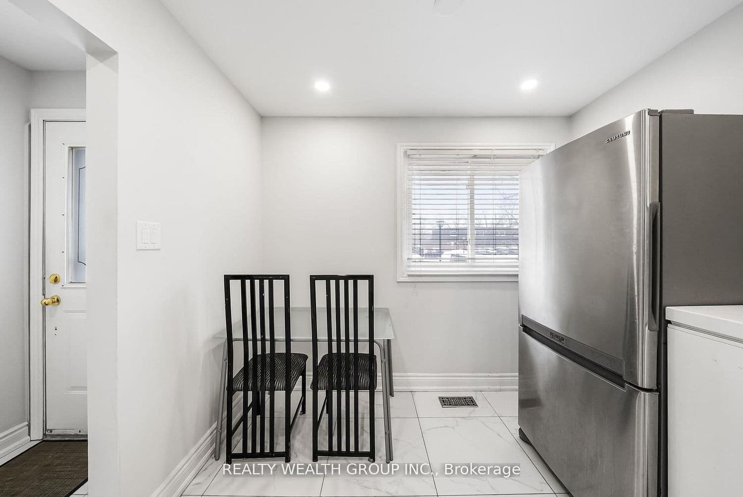 521 Timber Lane, Unit 39 - Image 6