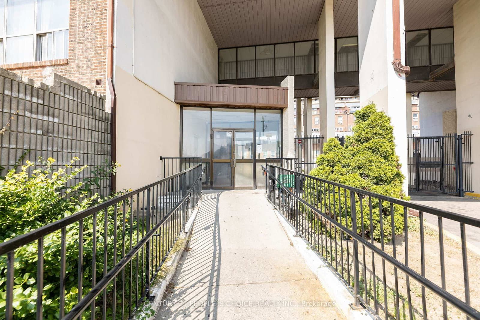 10 Eddystone Avenue, Unit 116 - Image 5