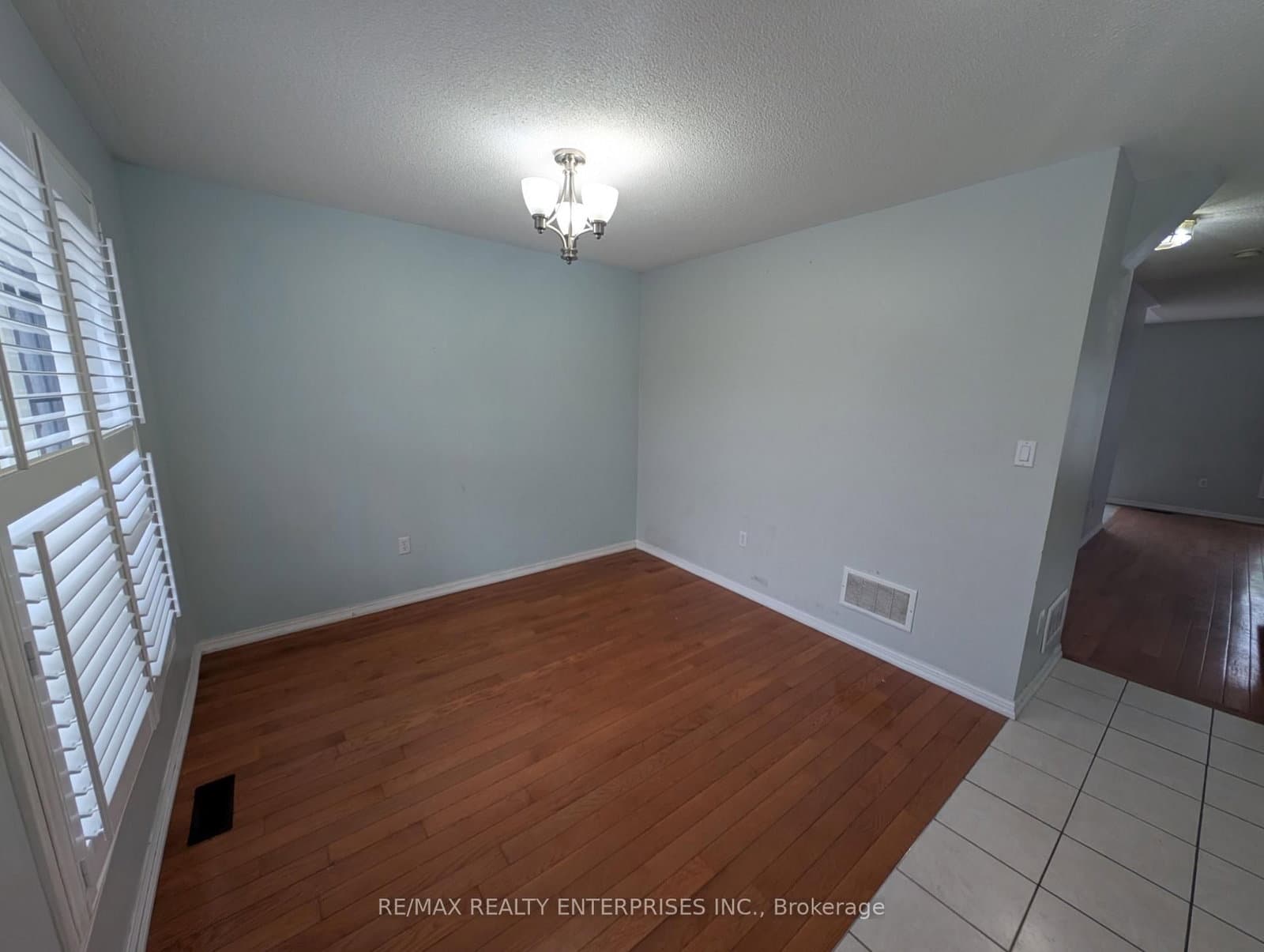 40 Sweetwood Circle - Image 3