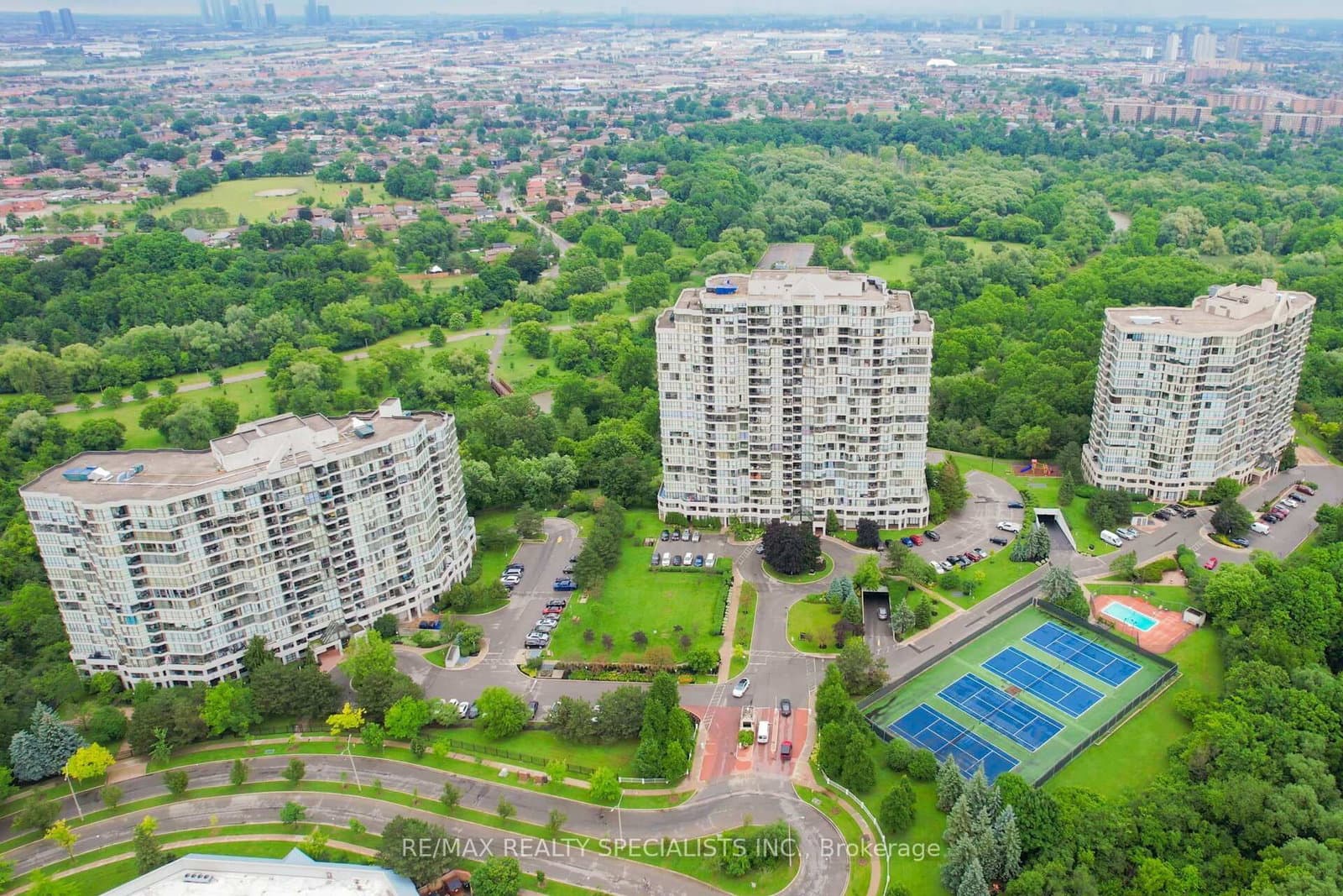 #611 - 1 Rowntree Road