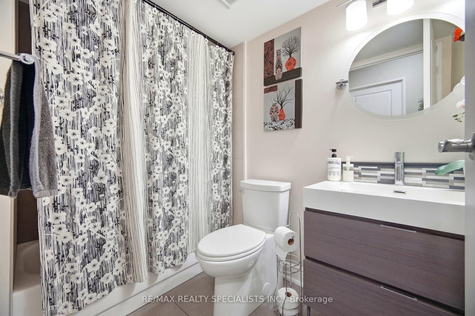 1 Rowntree Road, Unit 611 - Image 6