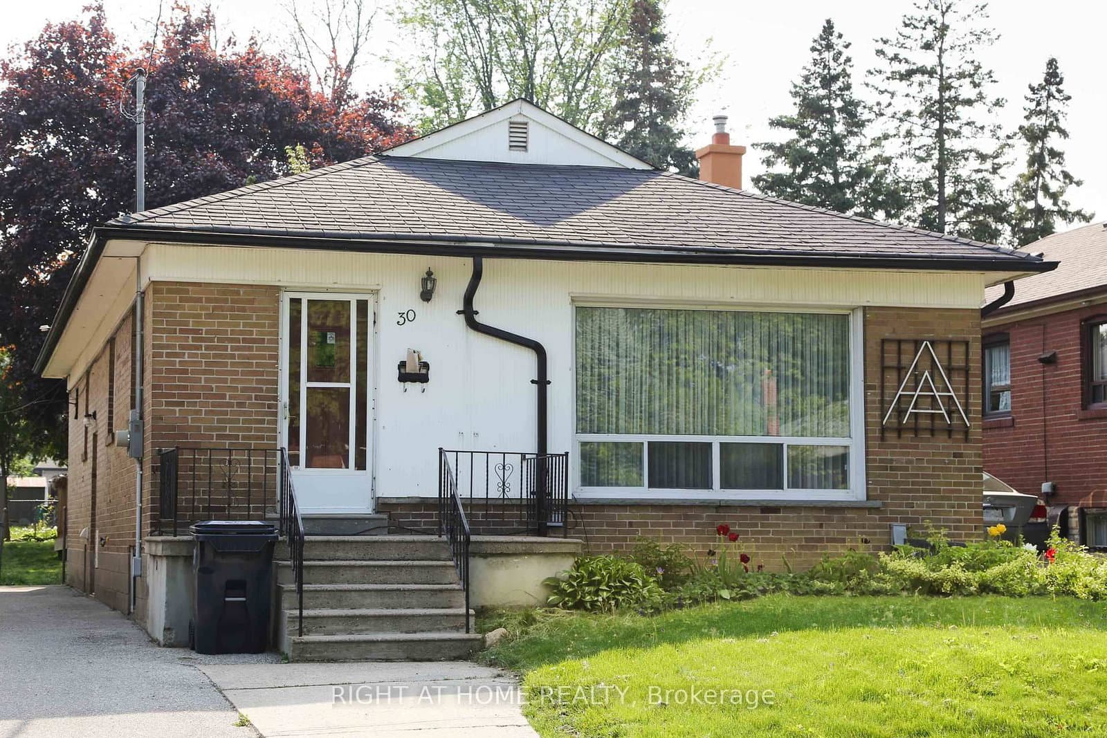 30 Northampton Drive - Image 1