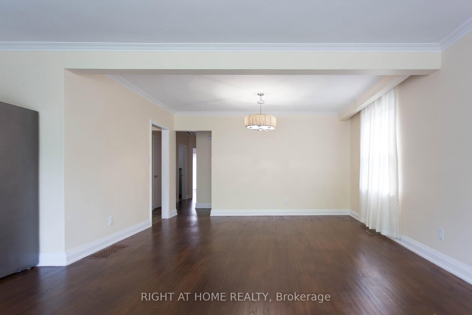 30 Northampton Drive - Image 3