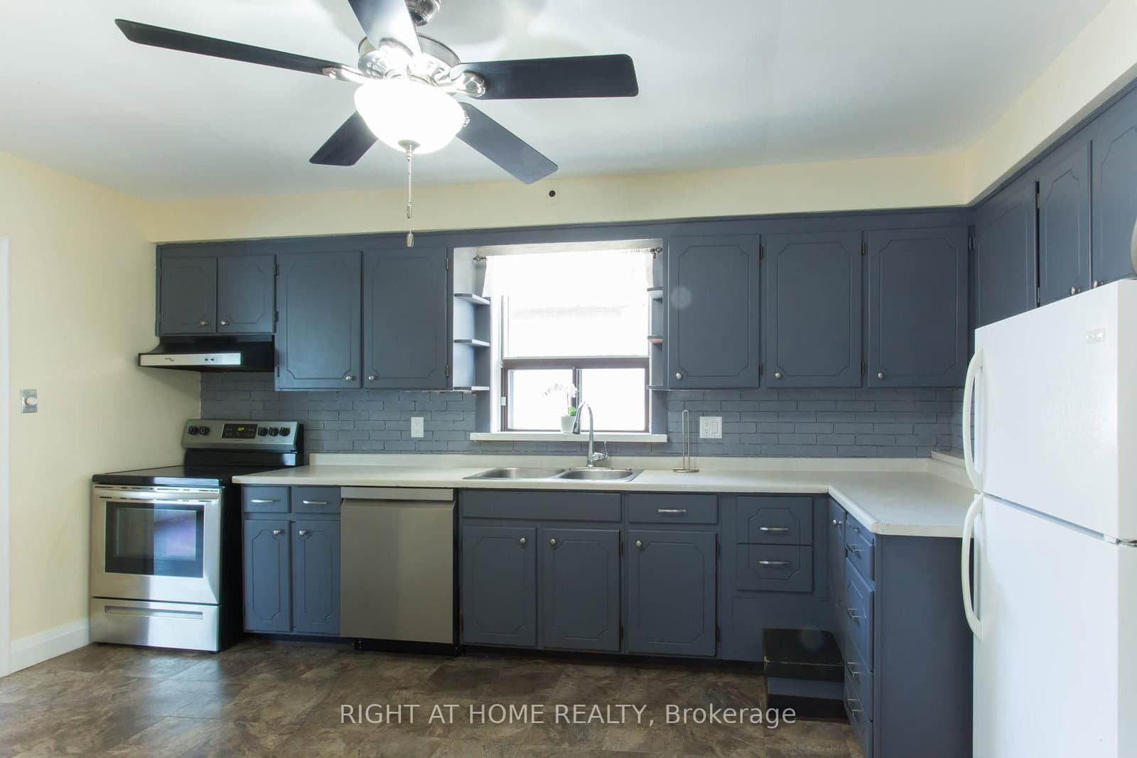 30 Northampton Drive - Image 5