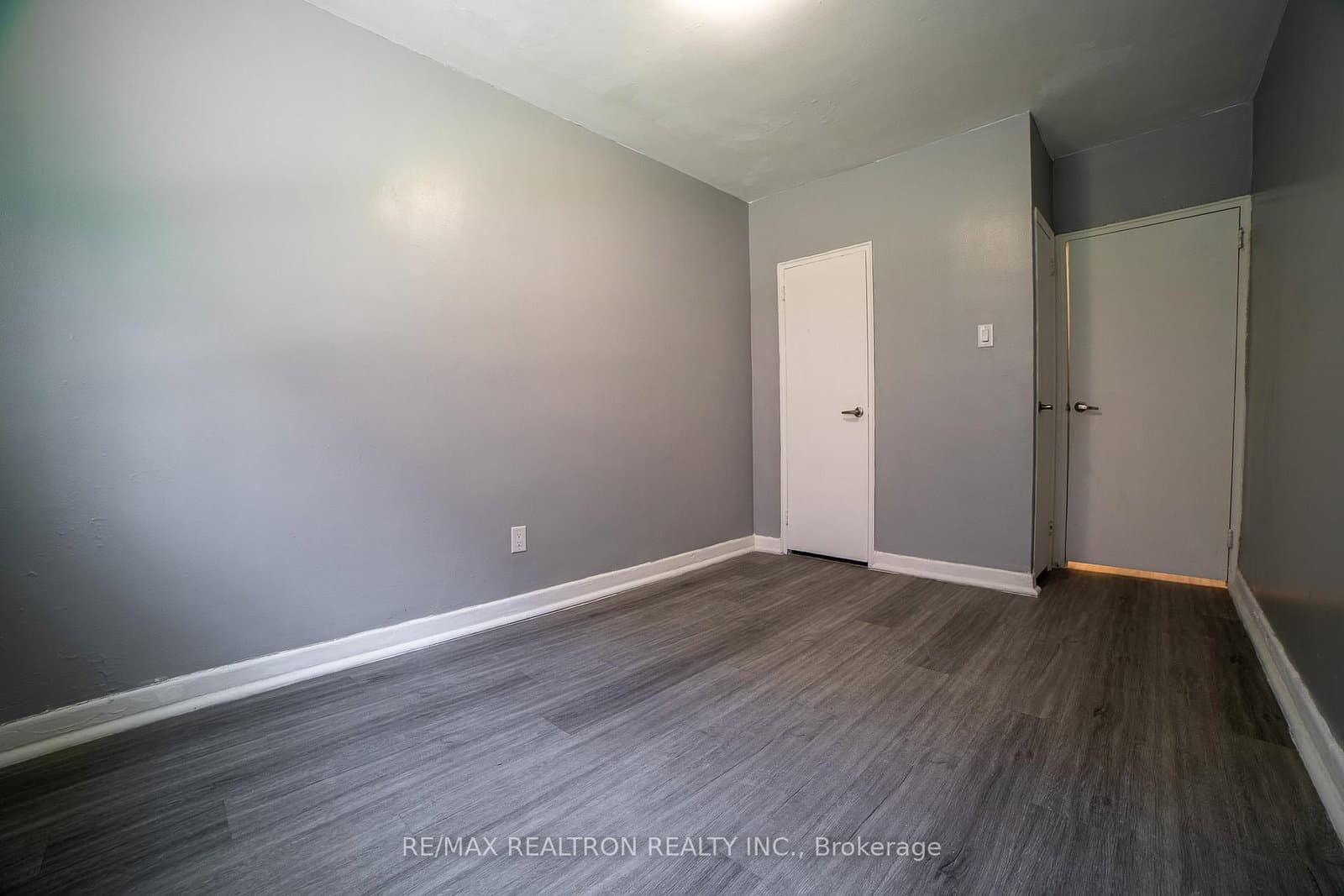 2369 Lake Shore Boulevard W, Unit 111 - Image 6