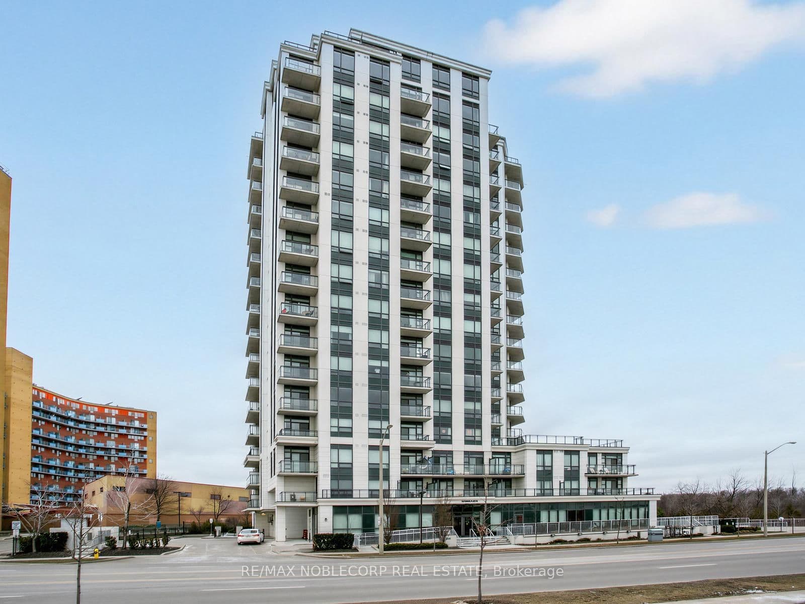 #1705 - 840 QUEENS PLATE Drive