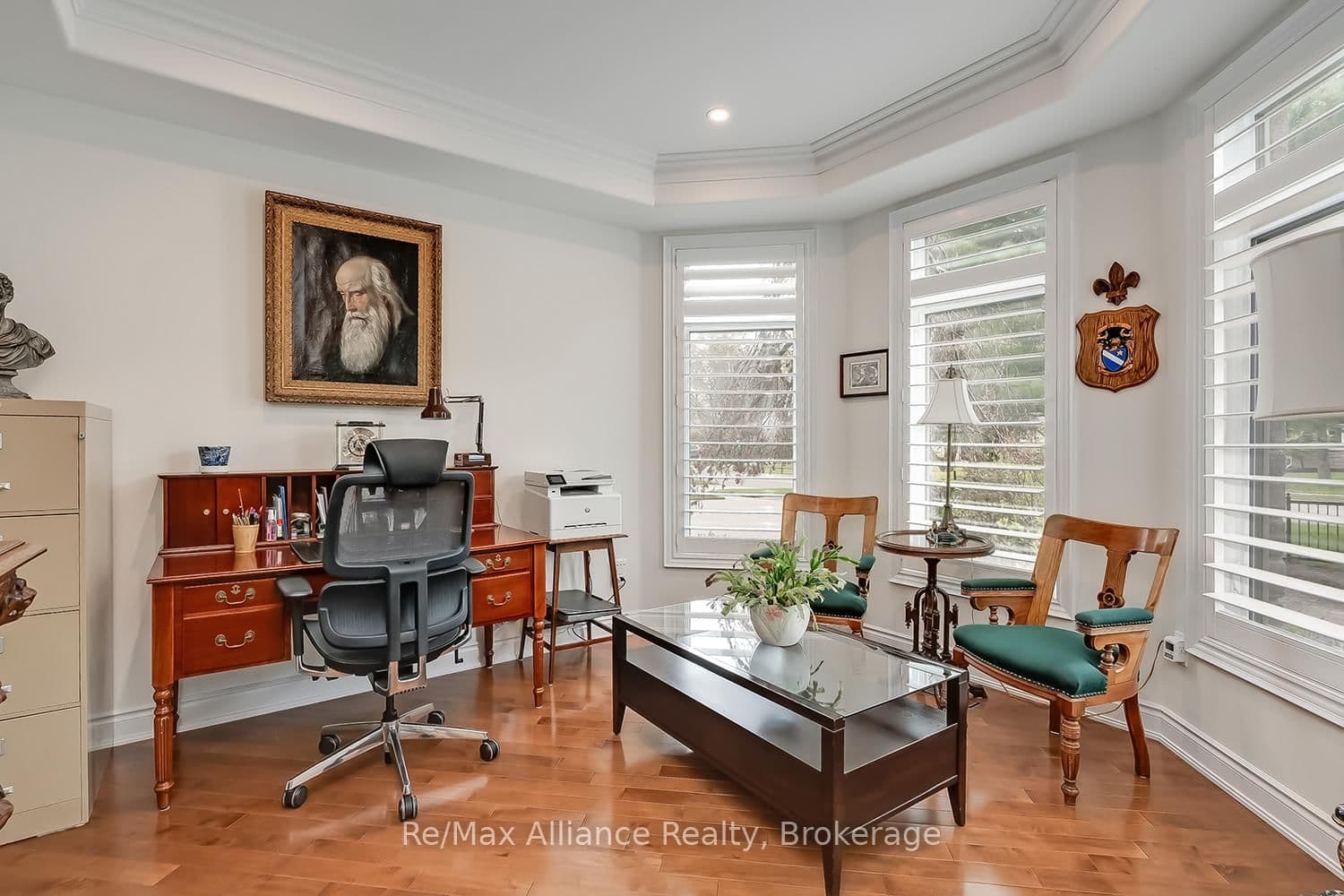 203 Burloak Drive - Image 4